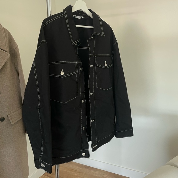 Zara Other - Zara Men’s Contrast White Topstitch Black Denim Jacket